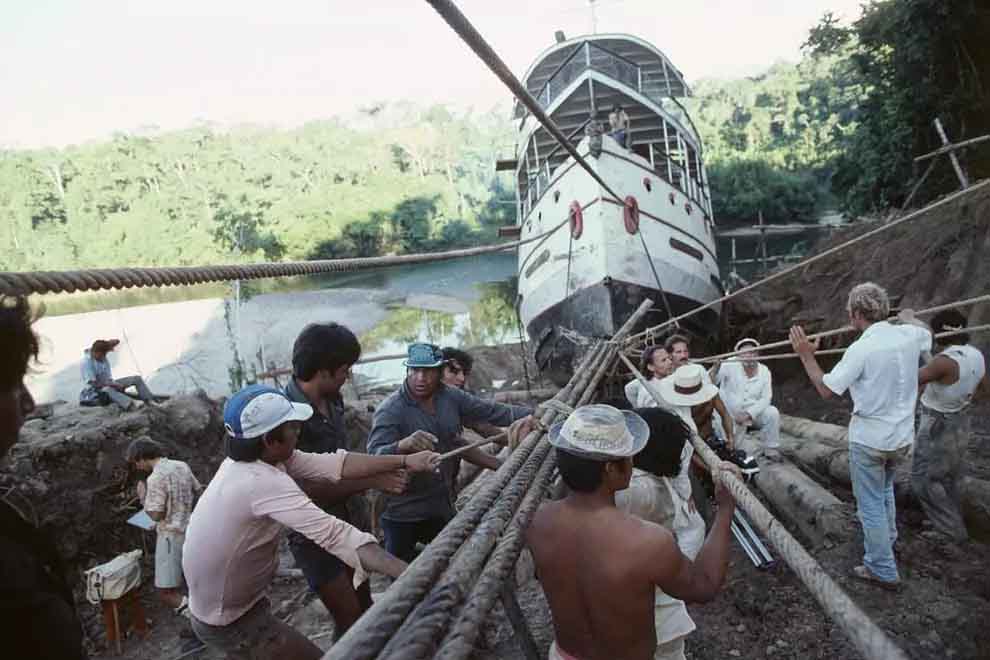 RodajeFitzcarraldo Walter Saxer: El Productor detrás de Fitzcarraldo